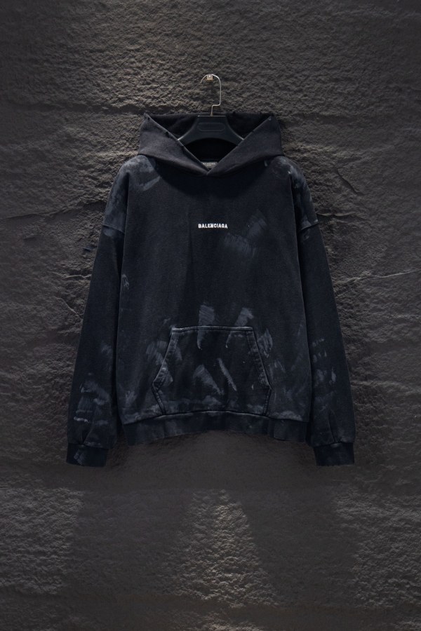 B*ALENCIAGA Top Quality Clothes