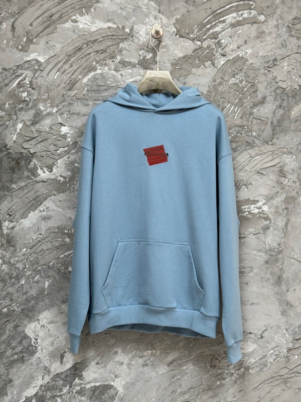 B*ALENCIAGA Top Quality Clothes