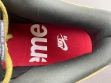 S*upreme x N*ike SB Dunk Low “Camper Green” HQ8487-300