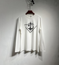 P*rada Top Quality Clothes