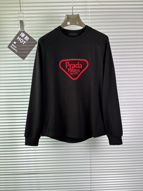 P*rada Top Quality Clothes