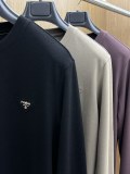 P*rada Top Quality Clothes
