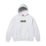 S*upreme Top Quality Clothes