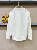 P*rada Top Quality Clothes