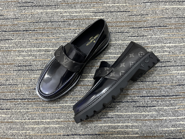 Men L*ouis V*uitton Top Quality Loafer
