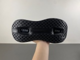 Pegasus Premium  FN8453-002