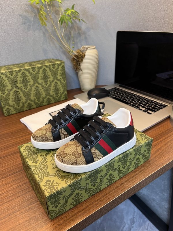 Kids Top Quality Sneakers