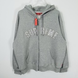 S*upreme Top Quality Clothes