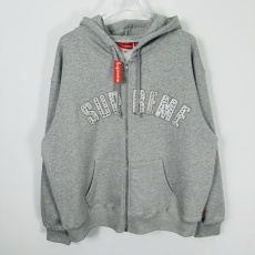 S*upreme Top Quality Clothes