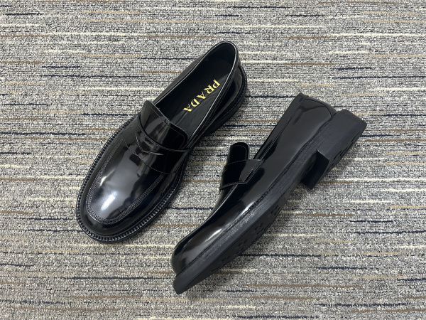 Mens P*rada Top Quality Loafer