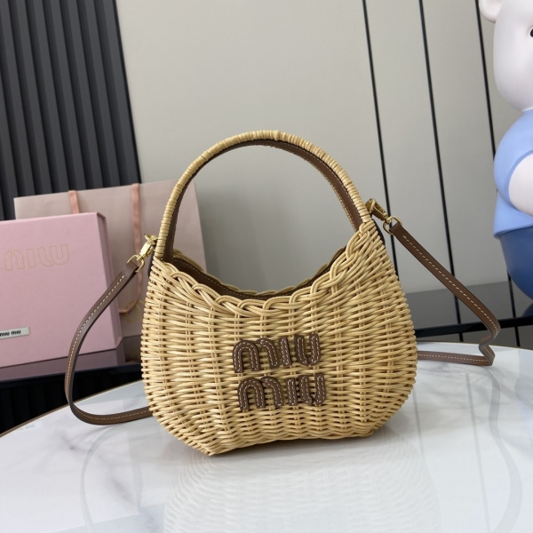 M*iu M*iu Top  Quality Bag 23*13*7CM
