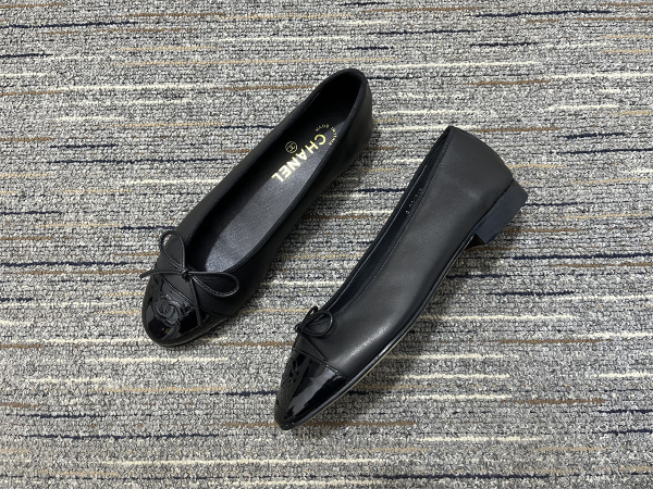 Women C*hanel Top Sneaker