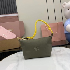 M*iu M*iu Top  Quality Bag 19*25.5*14*10CM