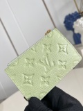 L*ouis V*uitton Top Wallets 12*8*0.8CM
