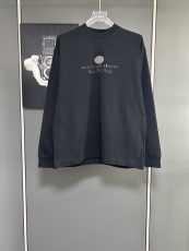 B*ALENCIAGA Top Quality Clothes