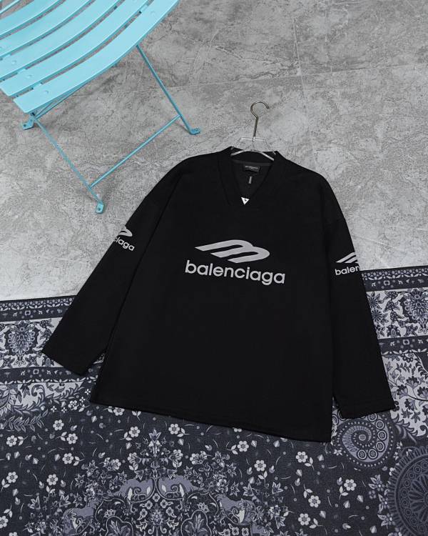 B*ALENCIAGA Top Quality Clothes
