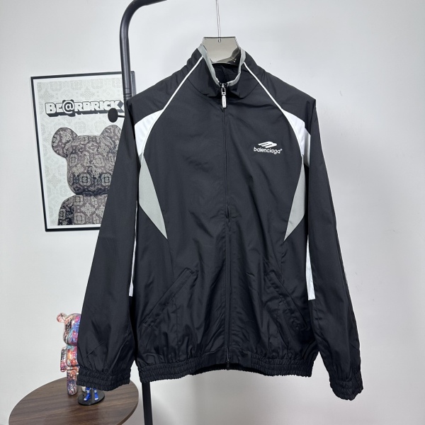 B*ALENCIAGA Top Quality Clothes