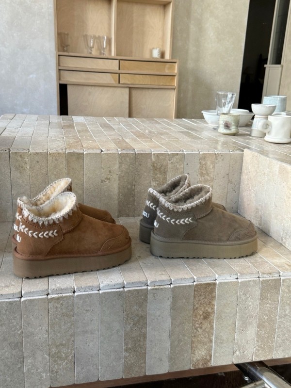 Women  U*GG Top Qualify Sneaker