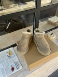 Women  U*GG Top Qualify Sneaker