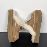Women  U*GG Top Qualify Sneaker