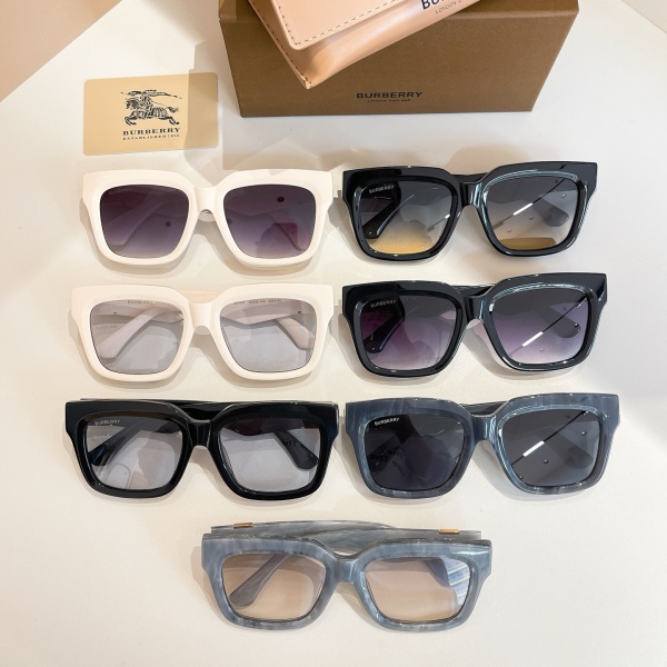 B*urberry Glasses Top Quality