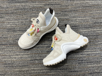 Women L*ouis V*uitton Archlight Top Sneaker