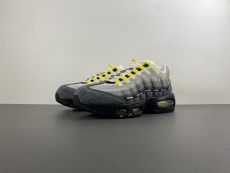 12版 Undefeated x N*ike A*ir Max 95 IB4523-002