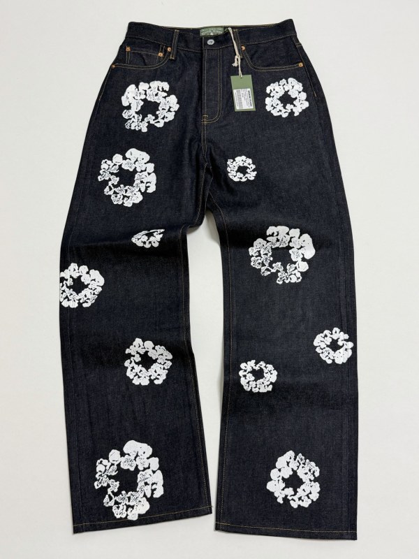 D*enim T*ears Top Quality Clothes