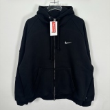 S*upreme Top Quality Clothes