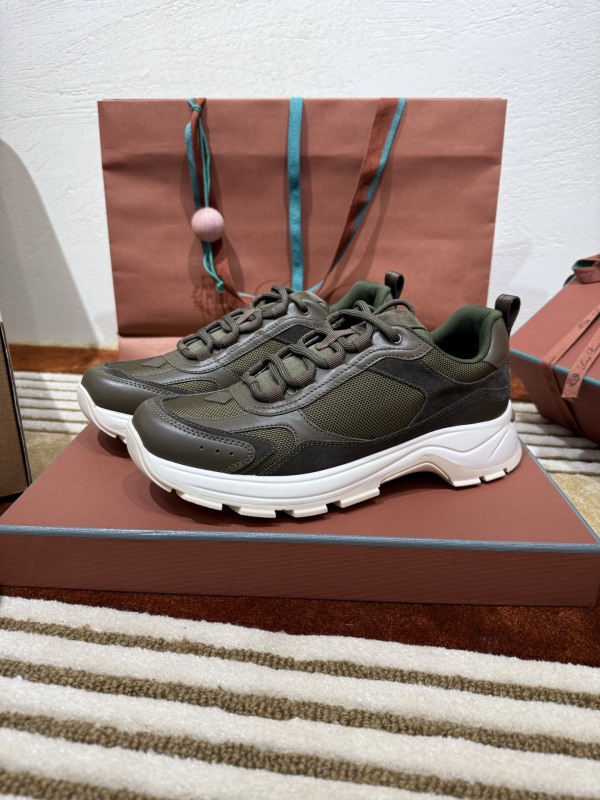 Men L*oro P*iana Top Sneaker