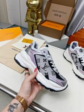 Women L*ouis V*uitton Top Quality Sneakers
