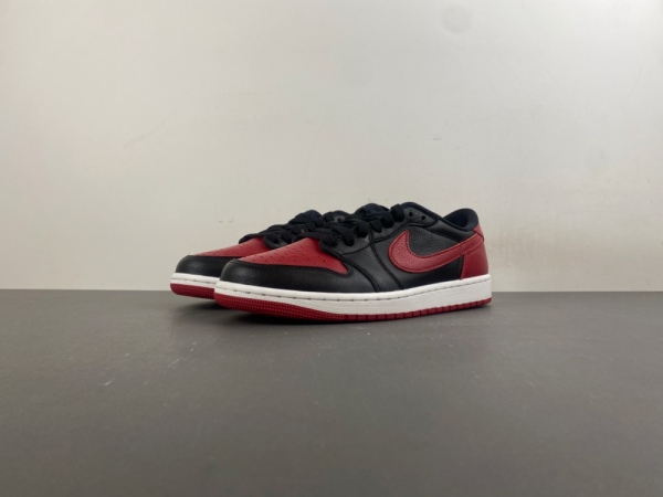 18版 A*ir J*ordan 1 Low OG “Banned” IW6276-001