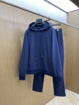 P*rada Top Quality Clothes