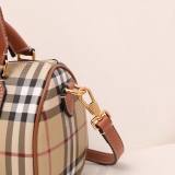 B*urberry Bag Top Quality  18.5*11*12CM