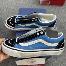 V*ans Premium Pearlized