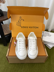 Women L*ouis V*uitton Top Quality Sneakers