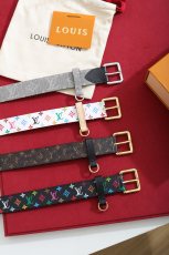 L*ouis V*uitton Belts Top Quality