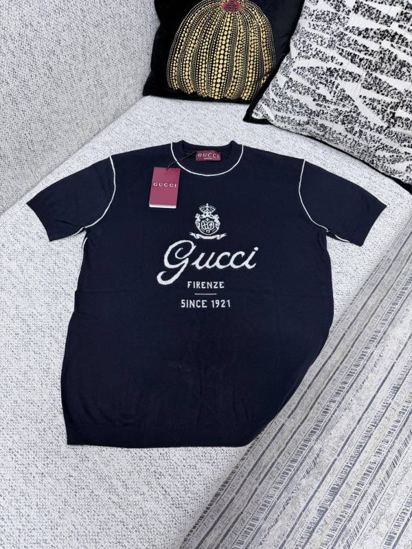 G*ucci  Top Quality Clothes