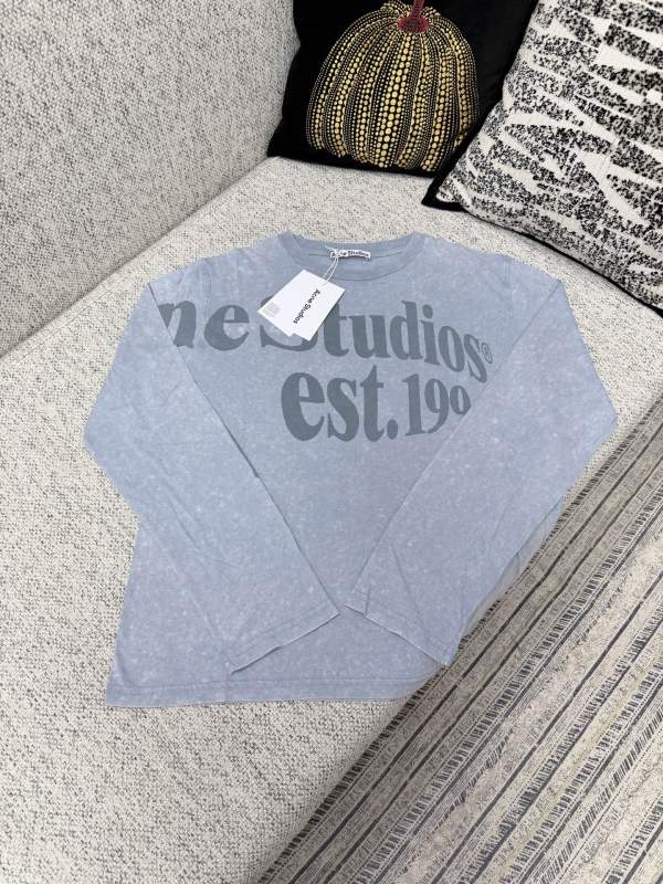 A*cne S*tudios Top Quality Clothes