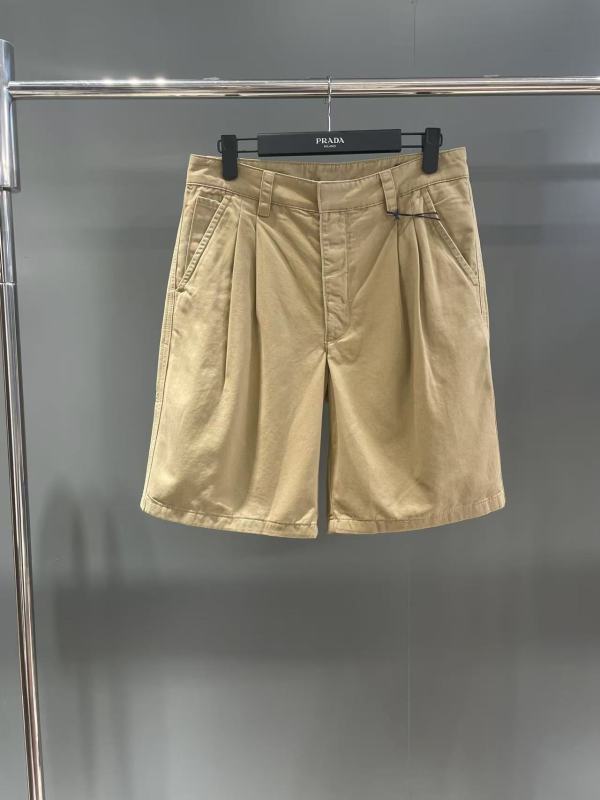 P*rada Top Quality Clothes