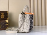 L*ouis V*uitton Top Bag  27*17.3*9CM