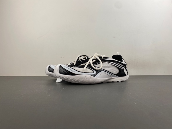Balenciaga Monday Ultra Sneaker