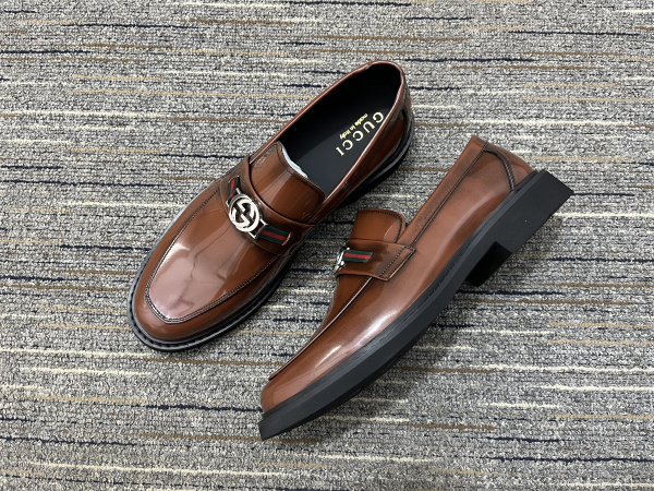 Men G*ucci Top Quality Loafer