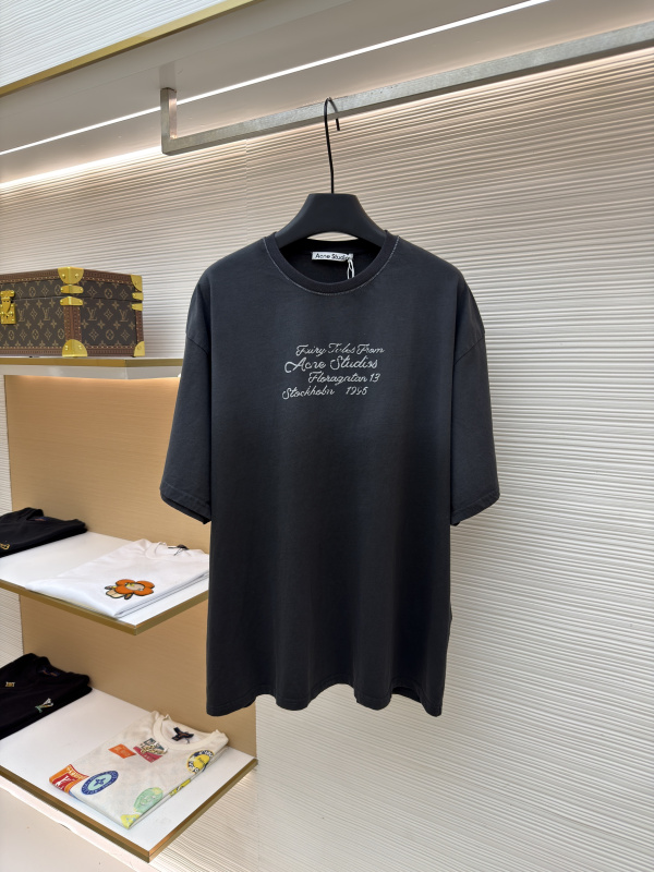 A*cne S*tudios Top Quality Clothes
