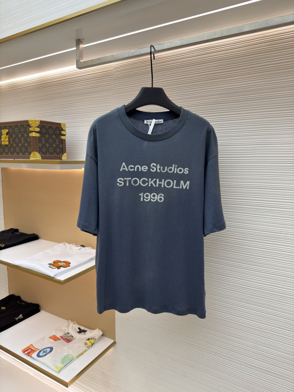 A*cne S*tudios Top Quality Clothes