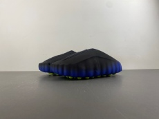 Mind 001 Flyknit “Hyper Royal”  Hyper Royal/Black-Volt  IR2175-400