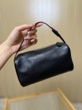 The R*ow Top Bag   19*8*10cm