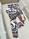 P*UCCI Top Quality Clothes