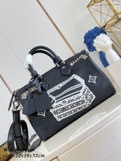 L*ouis V*uitton Top Bag  32*22.5*18CM