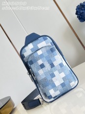 L*ouis V*uitton Top Bag  16*33*5.7CM